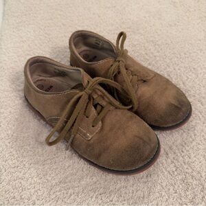 FootMates Tan Suede Dress Shoes